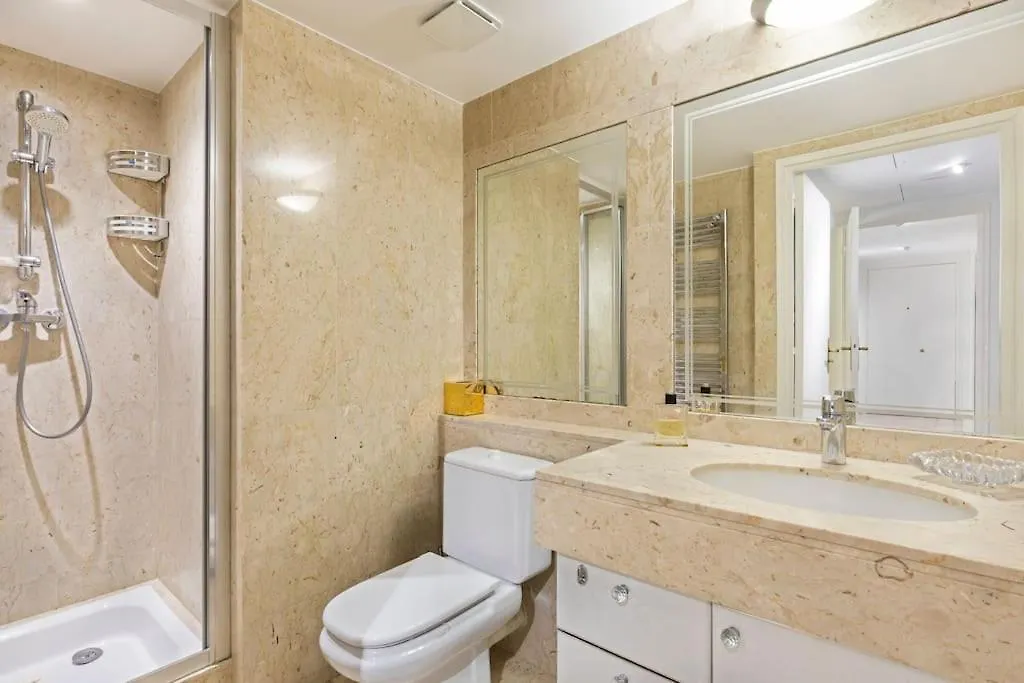Cannes: Appartement Centre 2 Chambres France